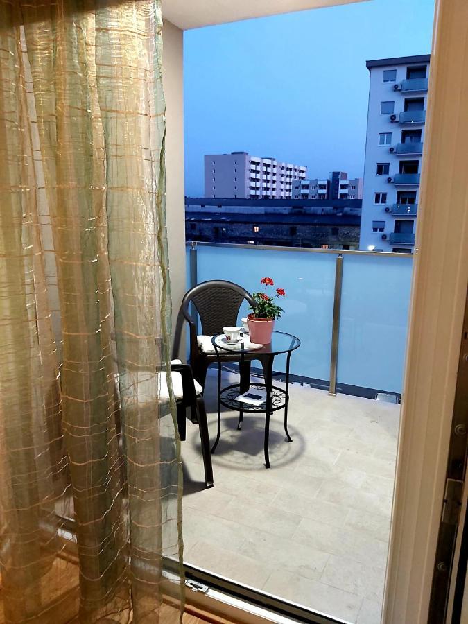 Apartman Miss T Подгорица Экстерьер фото