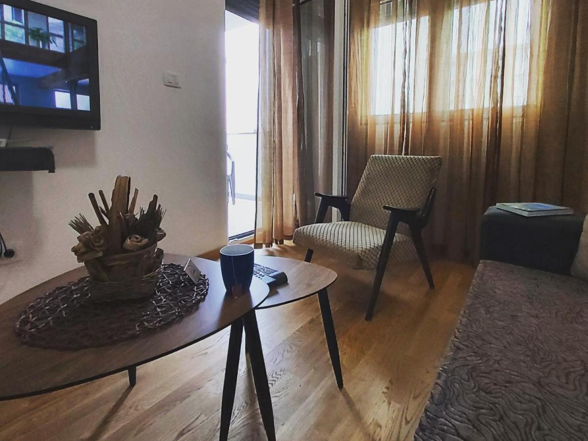 Apartman Miss T Подгорица Экстерьер фото