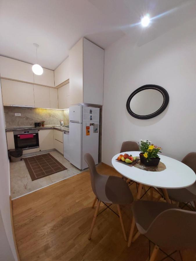 Apartman Miss T Подгорица Экстерьер фото