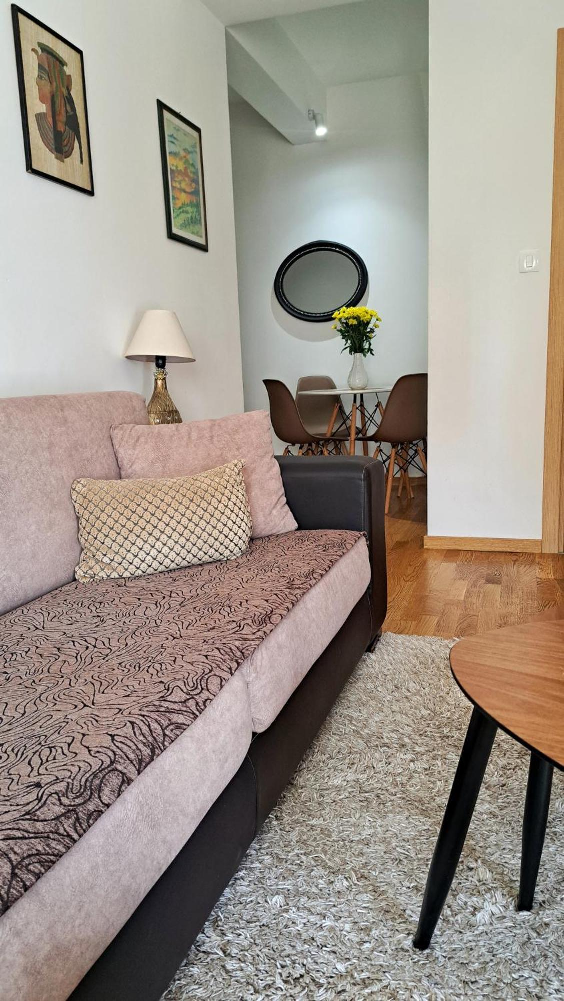 Apartman Miss T Подгорица Экстерьер фото