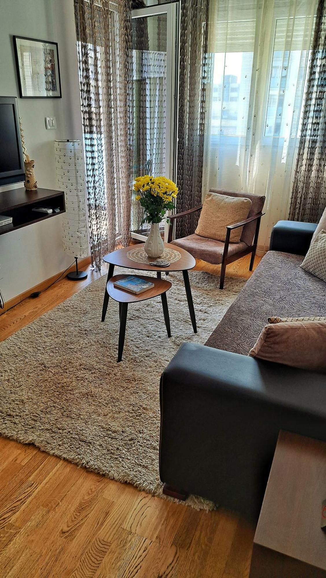 Apartman Miss T Подгорица Экстерьер фото